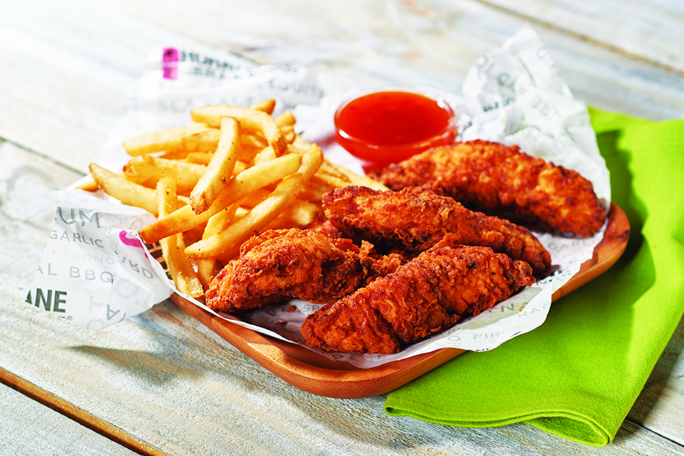 Hurricane Grill & WIngs Long Island Restaurants Where Kids Can Eat Free